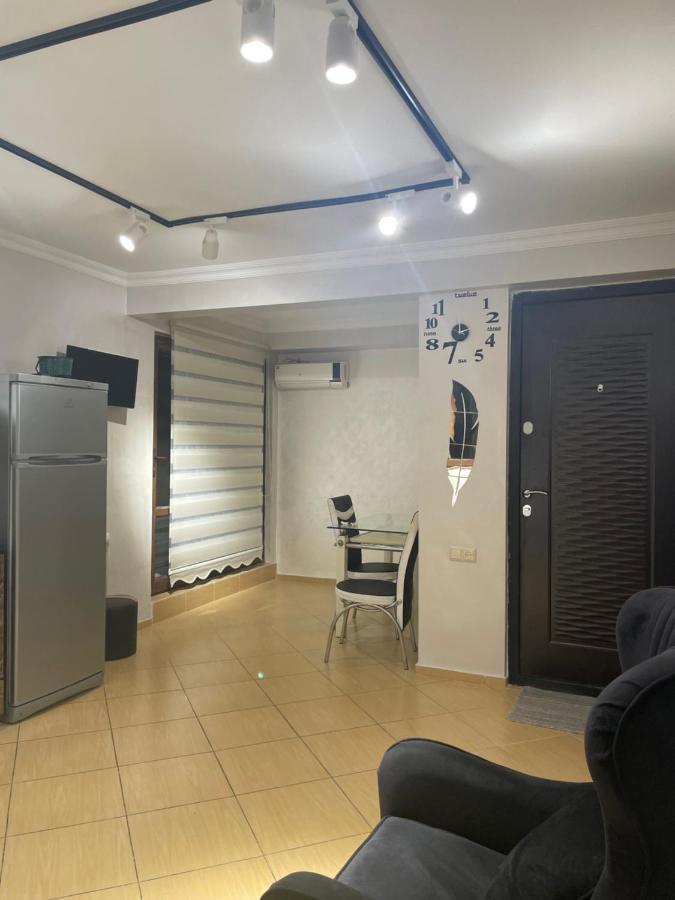 Hotel Chaika Кобулети Екстериор снимка