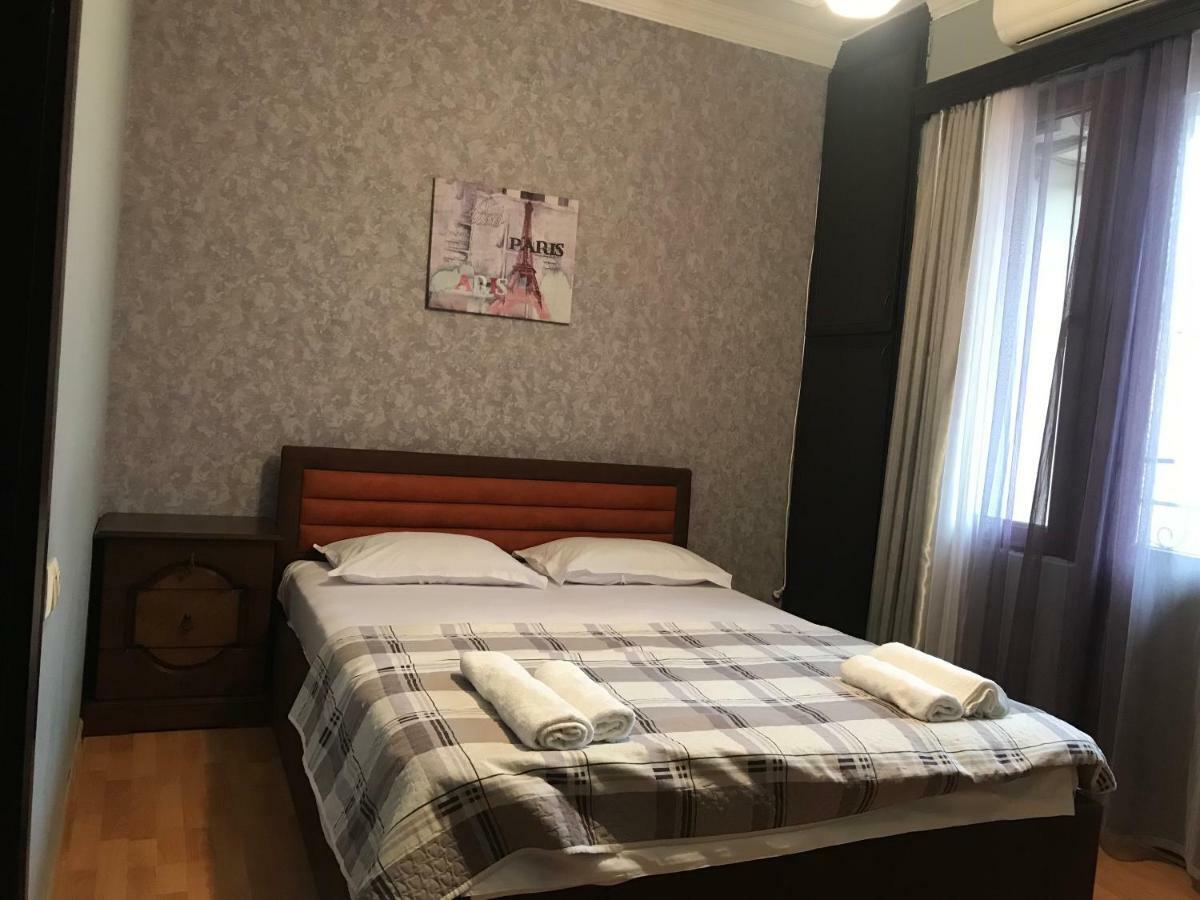 Hotel Chaika Кобулети Екстериор снимка